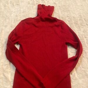 Solid red women’s turtleneck sweater size small